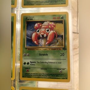 1990’s rare vintage paras Pokémon card 59/64
